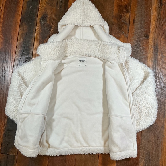 Abercrombie & Fitch White Sherpa Fleece Zip Up Hoodie Jacket Size Large - Picture 4 of 9